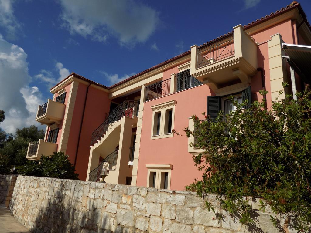 Kolona Apartments Lixouri Exterior foto
